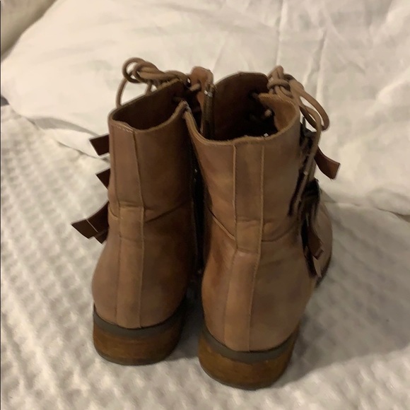 Strappy ankle boots - Picture 3 of 3